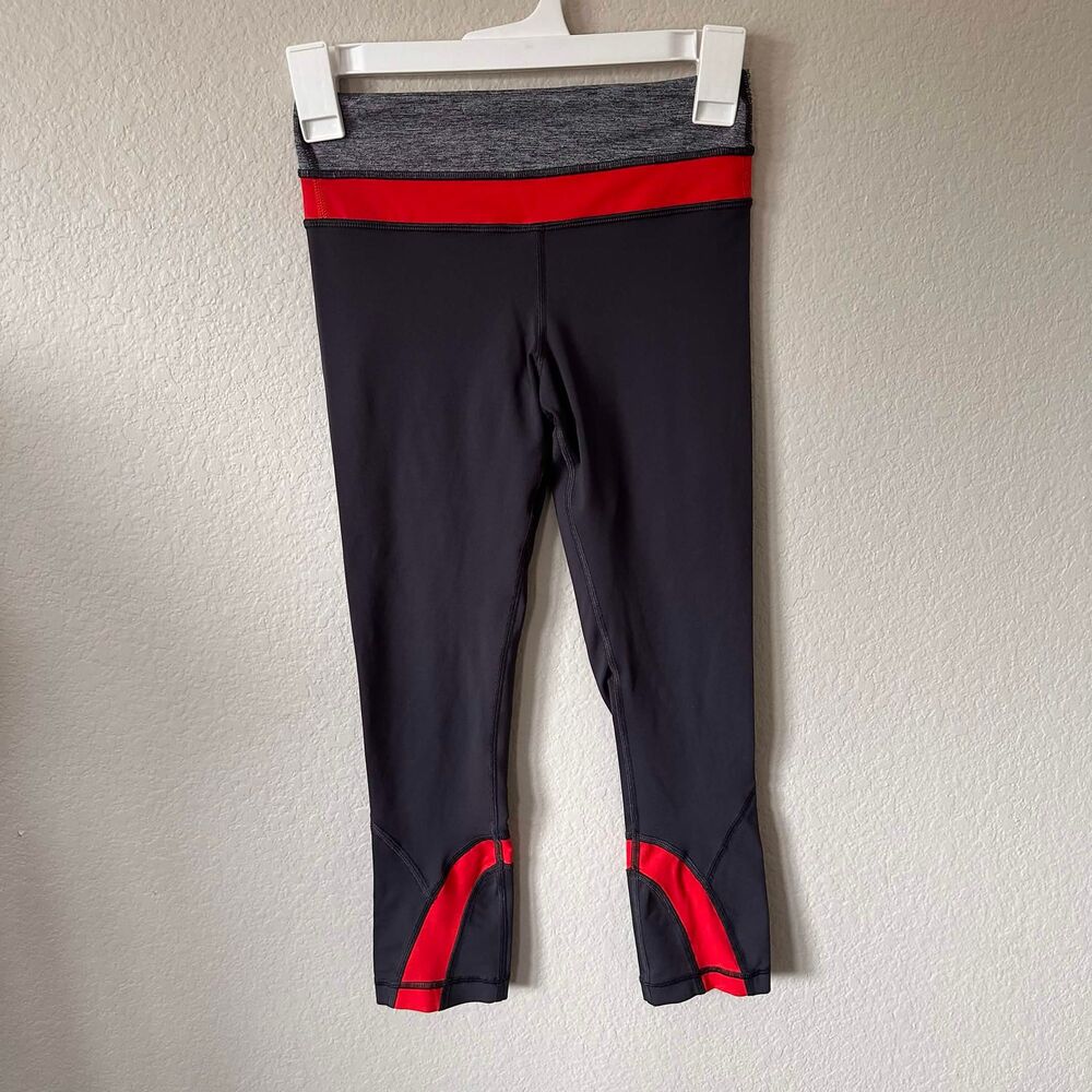 Lululemon Run: Inspire Crop II Leggings Deep Coal/Love Red Athleisure Running
